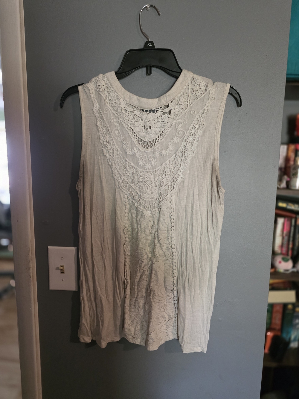 Sleeveless Crochet-Front Women’s Top - Cream